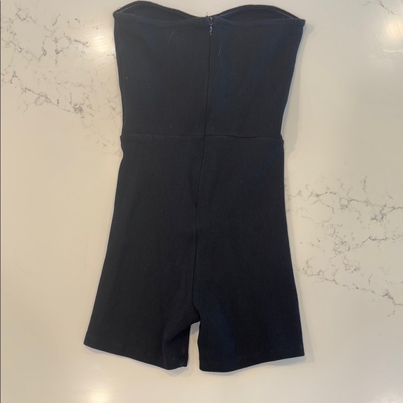 Edikted Black One Piece - Picture 3 of 4